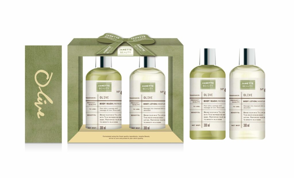 Dárkový balíček OLIVA spojuje dvě základní kosmetické péče inspirované silou olivového oleje. Sprchový gel pokožku osvěžuje a čistí, tělové mléko ji regeneruje a dodává jí pružnost. Jemná olivová vůně dodává pocit svěžesti a přírodní elegance. Balíček je praktickým dárkem pro každou příležitost a vhodný i pro každodenní použití.