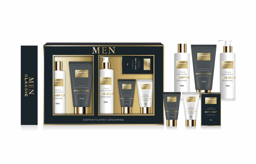 Luxusní pánská kosmetika v šesti dílném balení, která zahrnuje vlasovou, tělovou, pleťovou i ruční péči. Sada kombinuje šampon, sprchový gel, mýdla, balzám po holení a krém na ruce, takže pokrývá všechny základní potřeby muže. Praktická a elegantní kolekce, vhodná jak pro domácí použití, tak jako dárkový set.