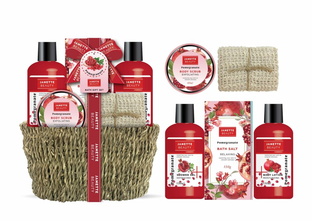 Kosmetická sada s granátovým jablkem přináší kompletní péči v luxusním proutěném košíku. Sprchový gel a tělové mléko hydratují a provoní pokožku, koupelová sůl a peeling ji regenerují a vyhlazují, zatímco sisalový ručník zajistí jemný masážní efekt. Košík se dá využít i po spotřebování kosmetiky, takže sada je nejen krásným dárkem, ale i praktickým doplňkem do domácnosti. Sladce ovocná vůně granátového jablka dodá každé koupeli pocit svěžesti a relaxace.